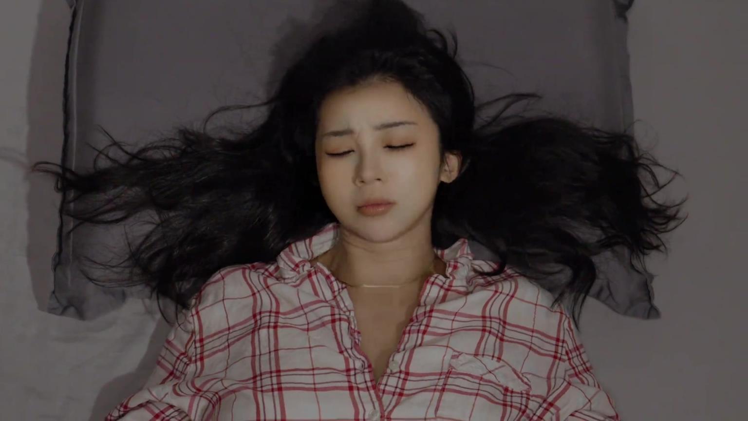 画风不对！张曼源：好久没整活儿，有点生疏了