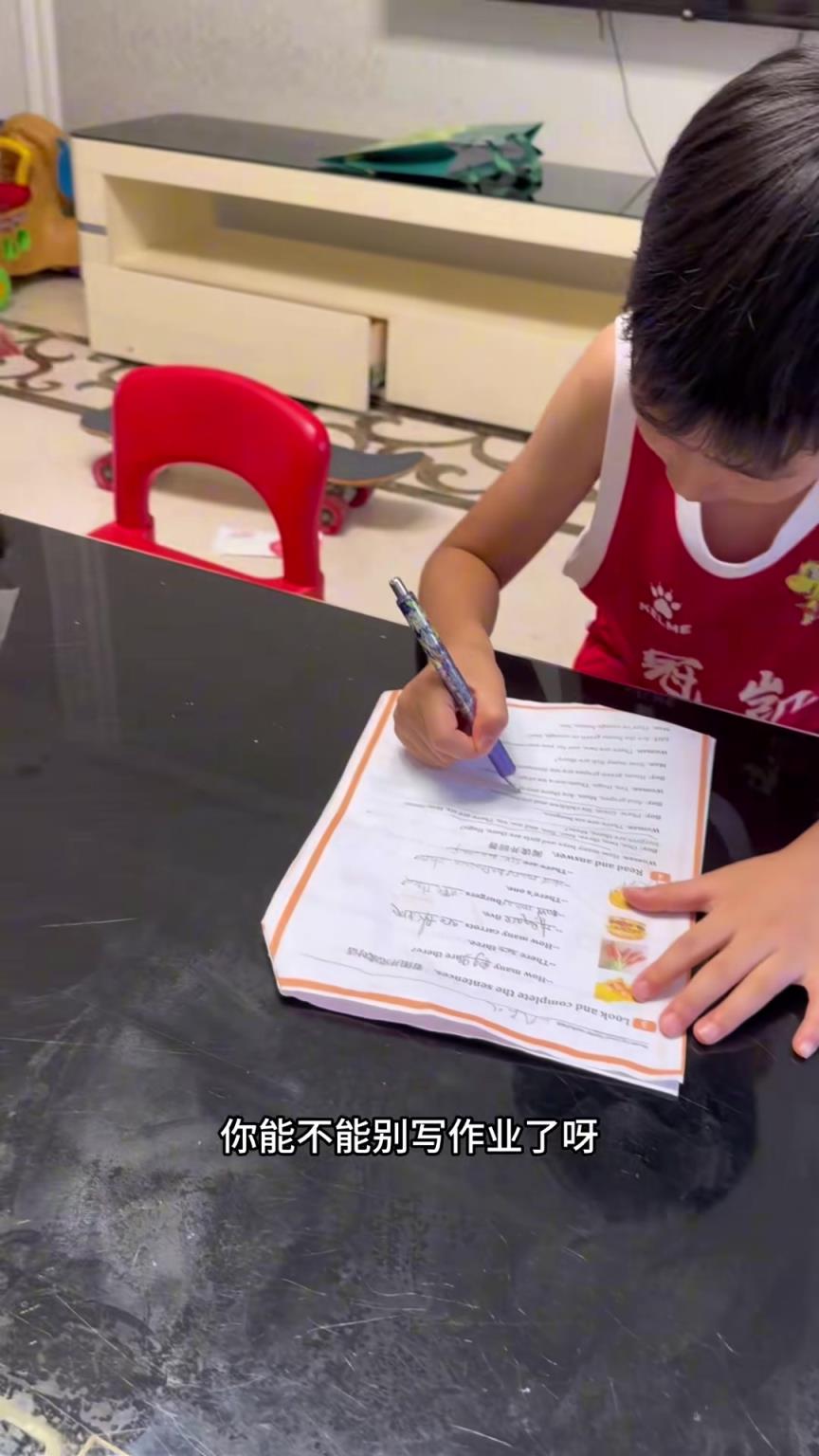 很有志气！周琦儿子：我爸可是周琦，我要是不会打球多丢人啊
