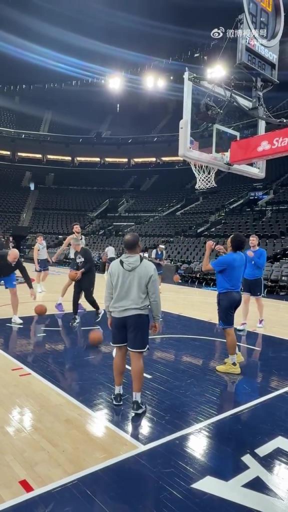 快船球迷：我們是華佗隊(duì)？雷霆大將切特今天將復(fù)出！