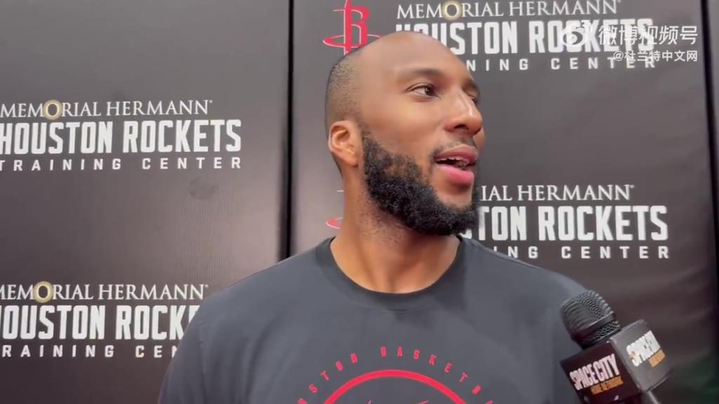 奧科吉:我訓練中把阿門防得死死的!他非常不喜歡被我防守! 奧科吉:我訓練中把阿門防得死死的!他非常不喜歡被我防守!