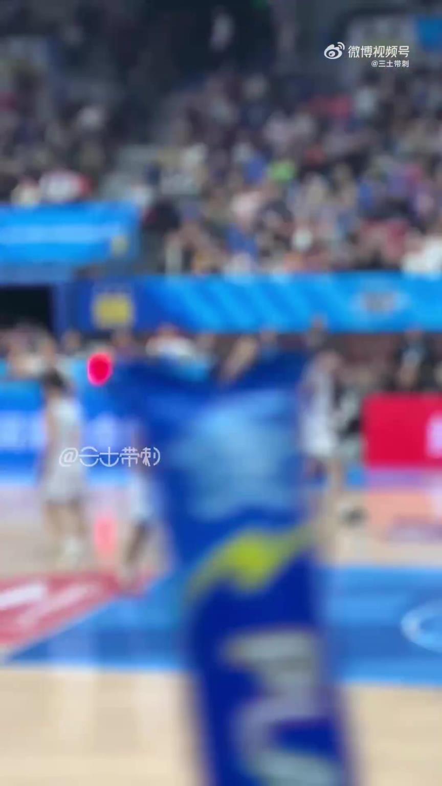 卧槽,这样也能进?!陈盈骏这两球真的有点神奇了!