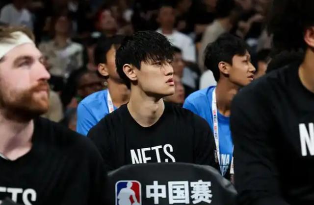 曾凡博被裁不意外 商业赛和中国球员联袂的事件在NBA不少见
