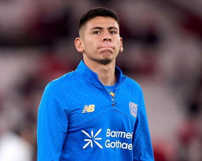 羅馬諾：上場時間不足，埃切韋里愿意在一月離開勒沃庫森