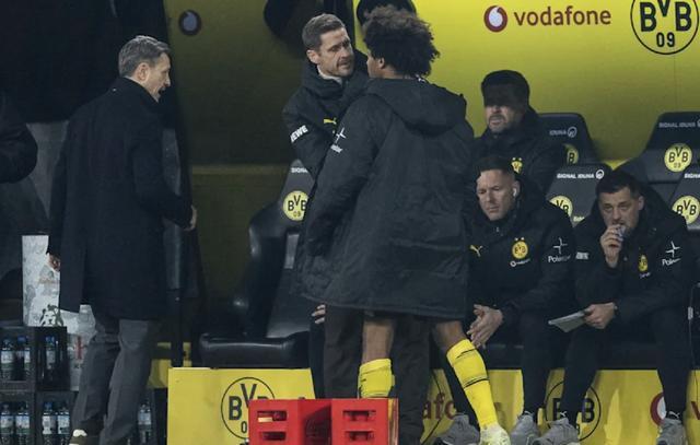 圖片報：多特高層需要考慮是否在明年夏天提前出售阿德耶米