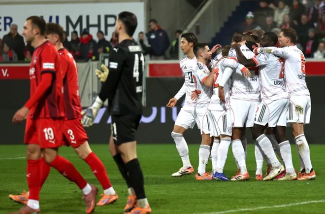 拜仁加冕圣誕冠軍！全年領(lǐng)跑德甲首隊(duì)，收官戰(zhàn)41年不敗連刷6紀(jì)錄