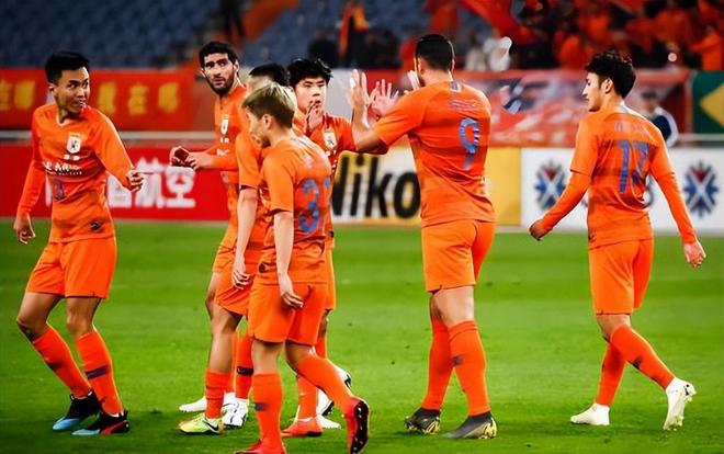 魯能三位04后球員結(jié)束租借回歸，兩人曾在亞冠踢首發(fā)，值得期待