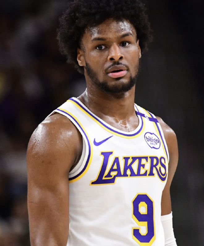 湖人唯一亮点！惨败20分布朗尼却9分2助，正负值+4球队输了他没输