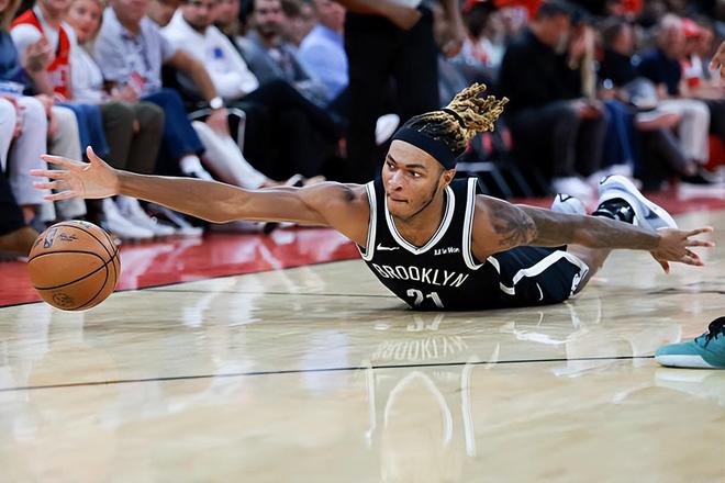 一年不如一年！篮网首轮秀的表现再没有起色恐怕就要离开NBA了？