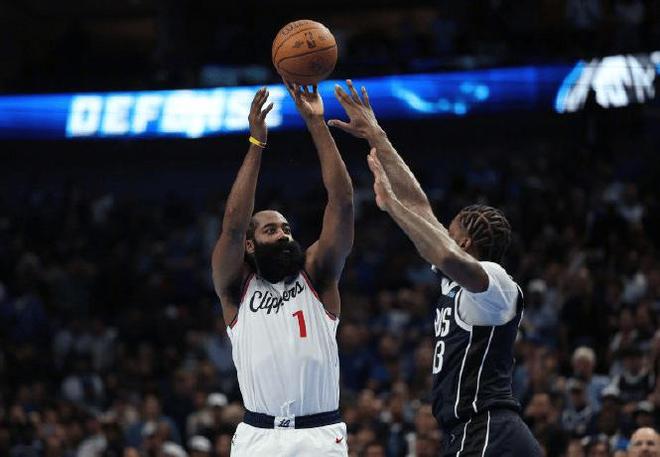 49分+46分！NBA歷史首人！全聯(lián)盟都以為你老了，你卻天神下凡