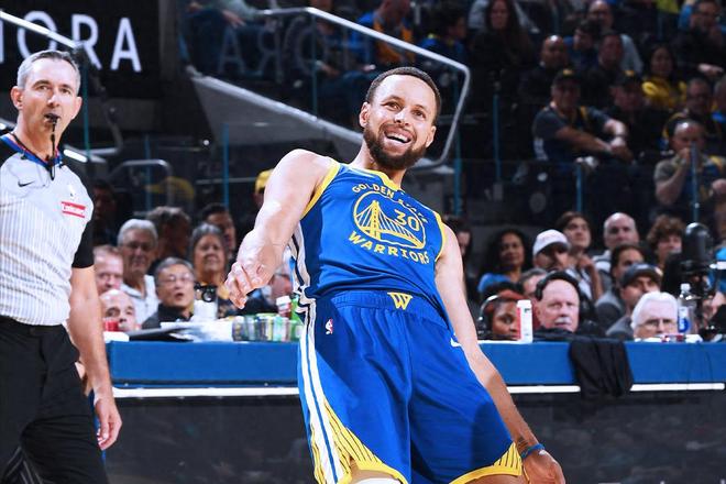 庫(kù)里帶病砍28+5三分，勇士結(jié)束連??！巴特勒傷退科爾認(rèn)清兩個(gè)現(xiàn)實(shí)