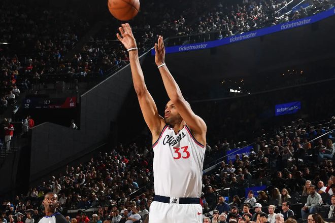 明明近幾場狀態(tài)一塌糊涂，結(jié)果快船還讓鋒線老將進入先發(fā)陣容？