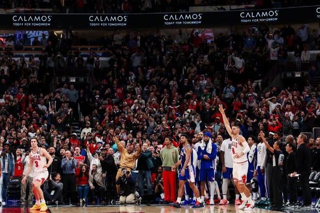 09雙雄不同命，哈登空砍！半場20+，泰倫盧何時下課？