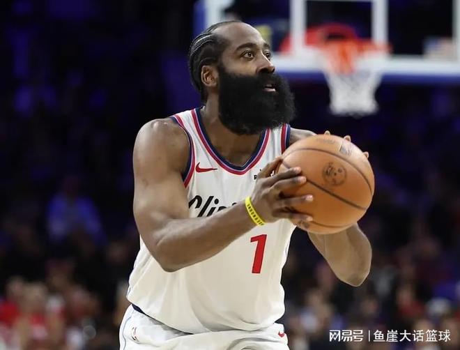 乔治被认可,马克西谈哈登摊牌!裁判解释难服众,快船不该交易你