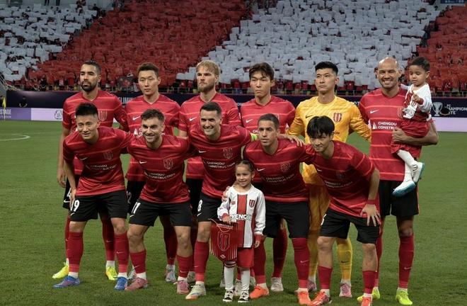 3-0！成都蓉城首进亚冠正赛，15分钟3球击溃泰国亚军 超4万人见证