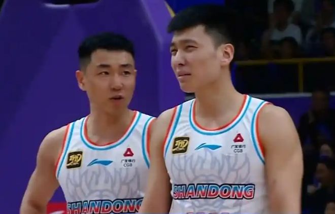 山东男篮和广厦、北控一组，巴尔文成绯闻外援，球队将配齐四外援