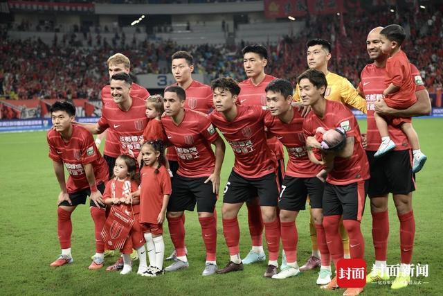 中超首尾大战 成都蓉城1-0小胜长春亚泰捍卫榜首