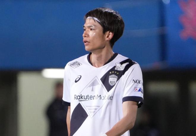 神户中场：能在客场3-0取胜真的非常不错，零封很重要