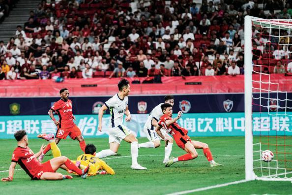 沪媒：海港6外援齐赴日本，蒋光太+李帅或因伤无缘本轮亚冠