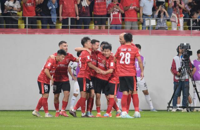 【亚冠精英】队史首胜！周定洋制胜 蓉城1比0江原FC
