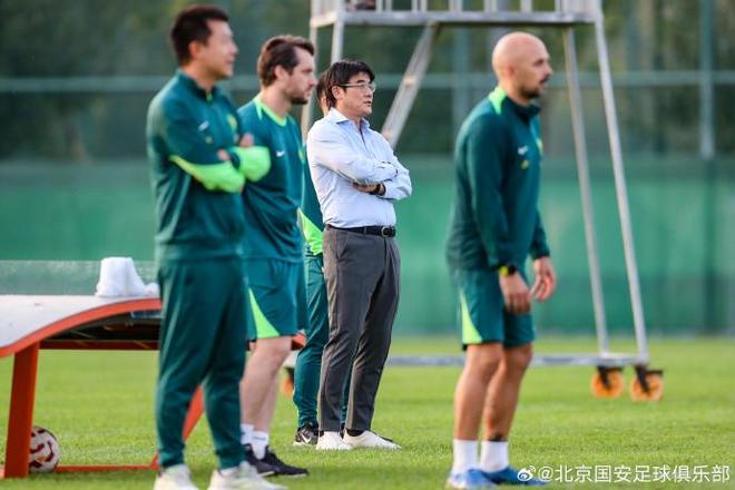 东体：拉米罗与塞蒂恩有分歧但并非闹翻，他更懂中国人情世故