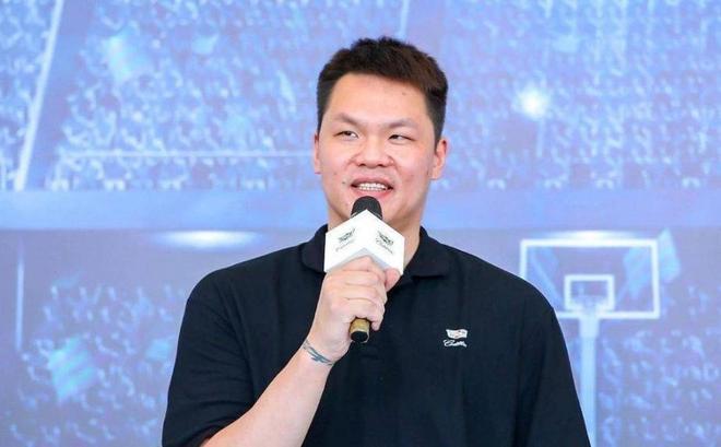 萨姆纳不适合广东队，朱芳雨报价NBA中锋，补强内线是关键