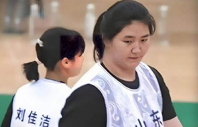 太遗憾！2米26的张子宇， 又一次无缘WCBA