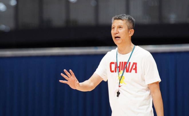 男篮集训更新：召开入队会，队长人选确定，郭士强提3点要求