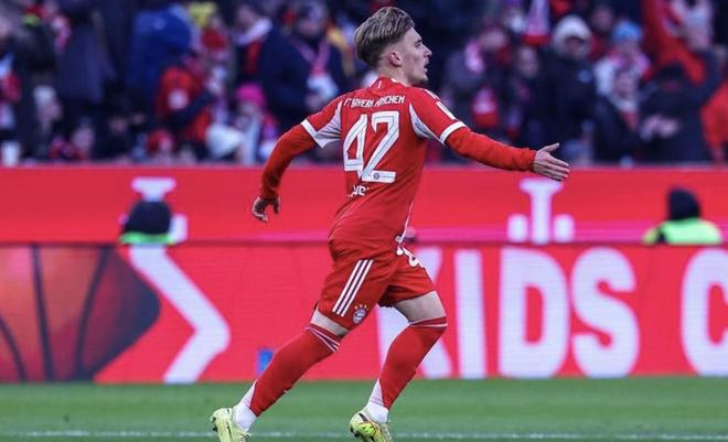 卡尔：如果我继续这样踢下去，当然是可以达到梅西那个水平的