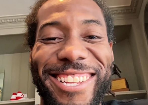 记者调侃：伦纳德与杨瀚森连线笑的次数，比他整个职业生涯加起来都多