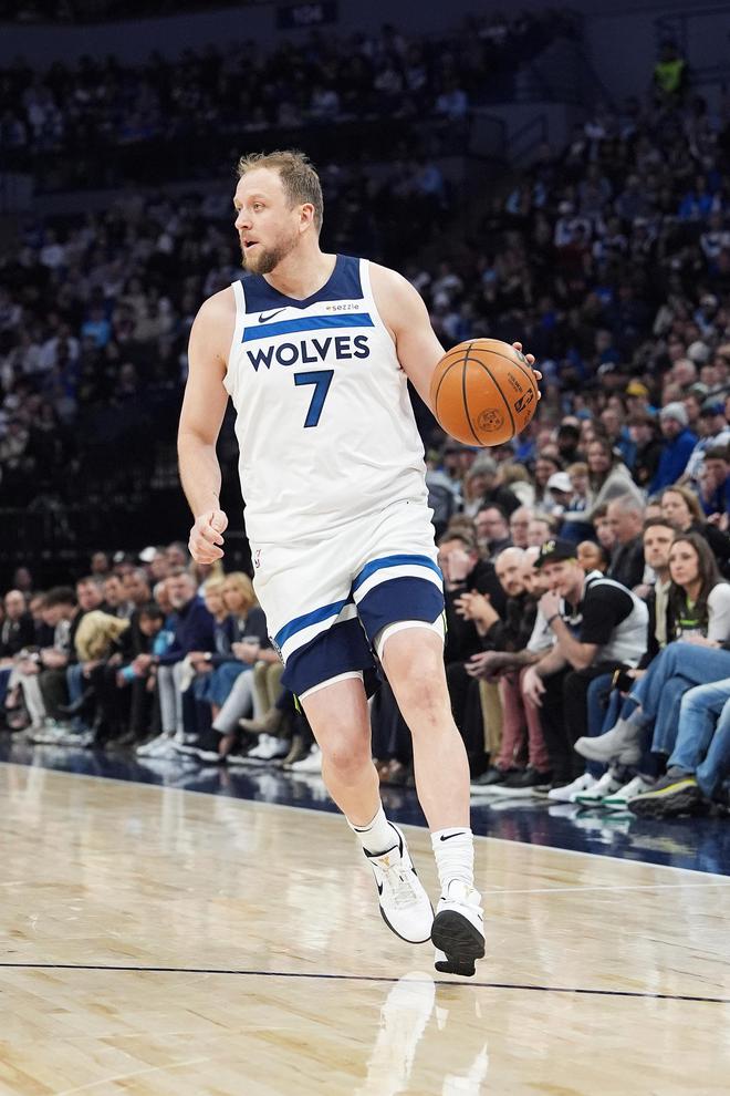 乔·英格尔斯宣布退役，效力NBA11个赛季&曾效力爵士、雄鹿、魔术和森林狼