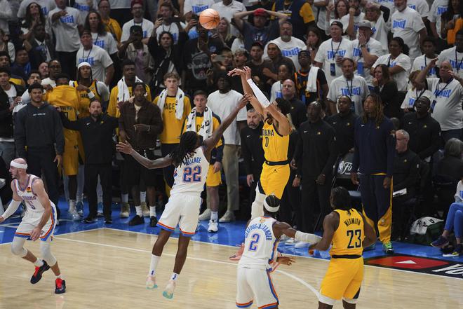 NBA总决赛时隔6年再次出现1分险胜,上次是19年的勇士