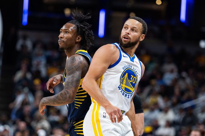 库里把弃将防成乔丹后,下一场被双向合同工打爆!