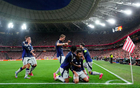 豪门欧战夜:曼联3-0毕巴 切尔西4-1 热刺3-1 英超欧冠6席在望