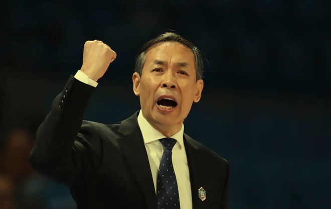 杰曼狂轰43+6力挽狂澜!CBA杜兰特27+3,北京3:0山西,决赛PK广厦