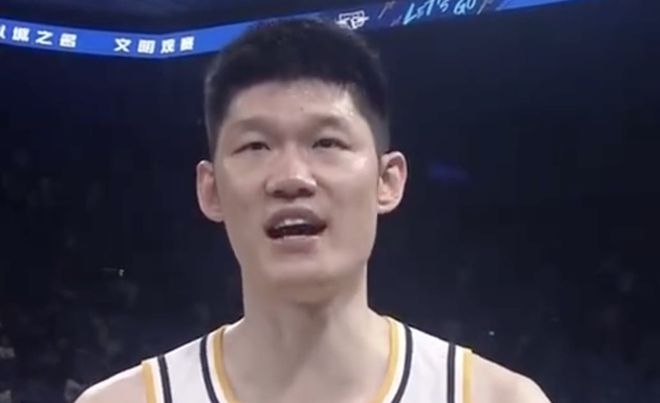 建议胡金秋加入雷霆!亚历山大给他打辅助,可效仿广东男篮8冠