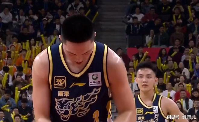 稳了,广东队!CHBL第一控卫正式崛起,这可是杜锋争冠的底牌?