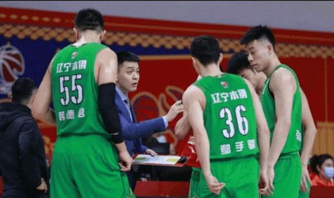 疑似辽篮秘书长爆料:上海队手握超30亿资金,买个赵继伟太简单了