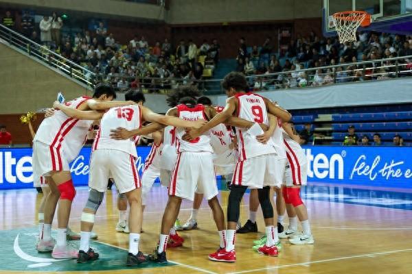 陳家政12分 張博源10+9 楊溢7分5斷 中國(guó)U19力克德國(guó)維爾茨堡