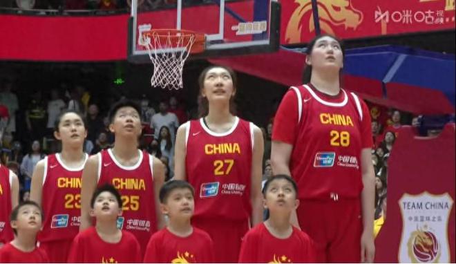 破案了!头号球星李梦为何缺席热身赛?宫鲁鸣公开回应,道出原因