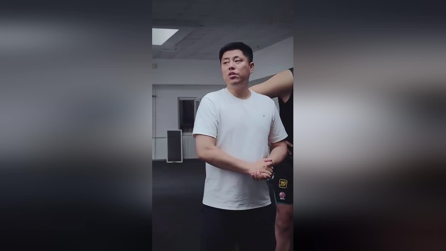 上赛季常规赛第二&打进半决赛!山西队今日结束假期 开启夏训
