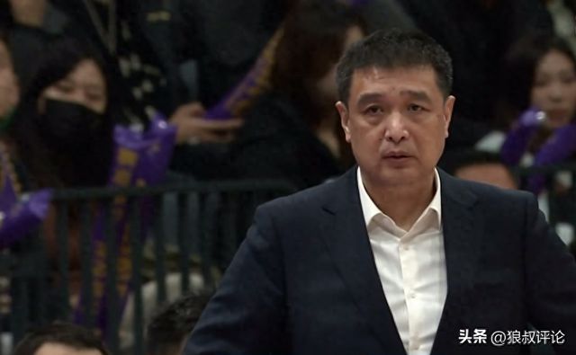 闵鹿蕾“消失式”下课?北控与张庆鹏签订2年合同 第一年目标前8