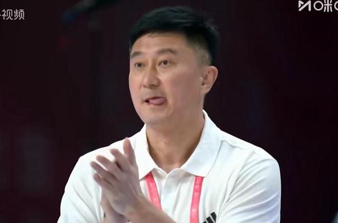 廣東36分大勝浙江奪冠，徐杰18+7+6趙睿13+5，朱俊龍15+6吳前低迷