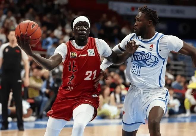 北京坚持续约奥莫特!进攻合理运用可挖掘价值,但防守仍是弊端!