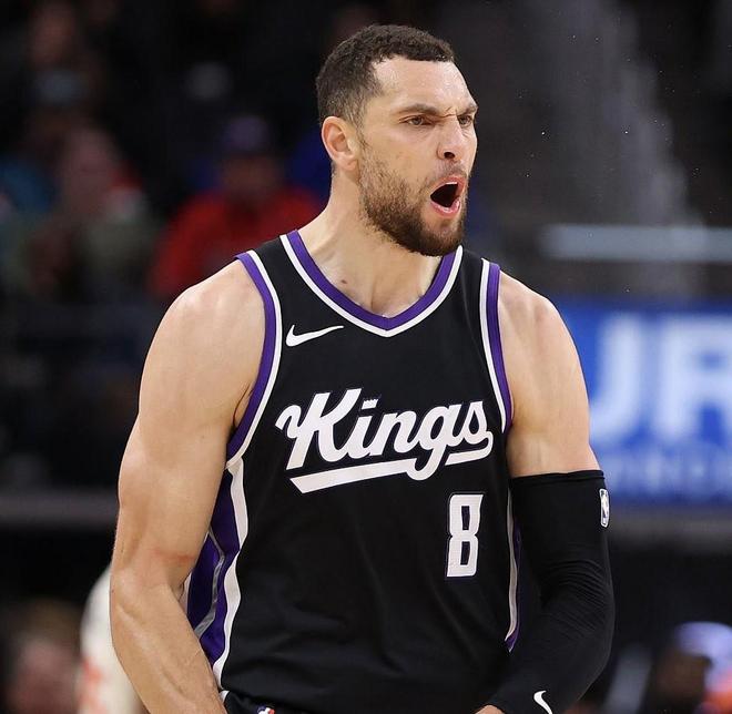 全場最高分，拉文17中8得31分4板率國王擊敗雄鹿，罰球10中9...