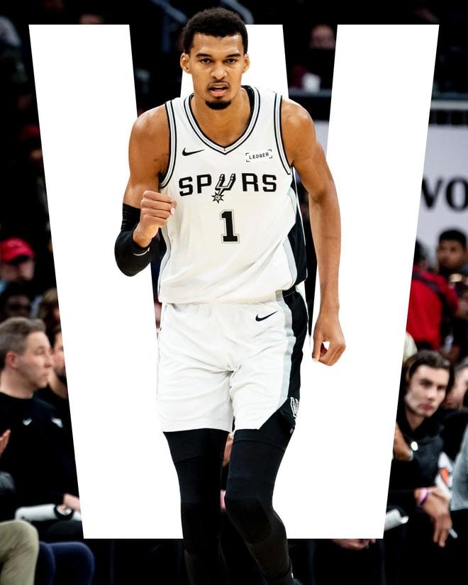 天外來物，文班亞馬19中11砍38分12板5助5帽，三分9中6