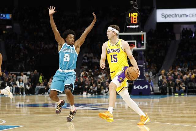 東契奇38+6+7打爆魚腩!湖人強勢反彈,悍將7搶斷成聯盟第一