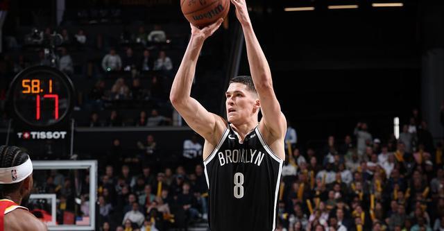 杰明生涯前22次出手均為三分球！籃網(wǎng)主帥：他得自己去摸索