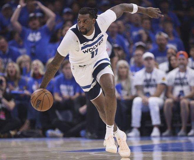 5场坑4场!NBA性价比最高球员现原形,只有打詹皇湖人才值8700万