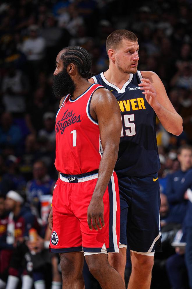 NBA历史主队打抢七战绩是112胜39负 不过自21年以来是4胜8负