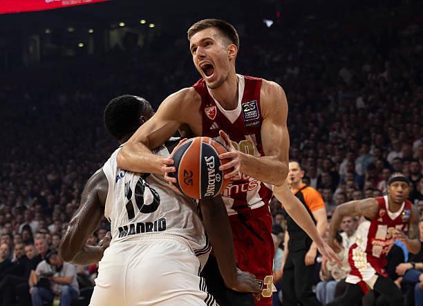 转战土豪球队!前76人内线新星不会回归老东家也不会重返NBA?